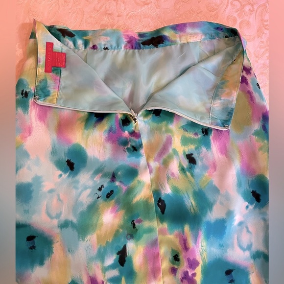 Spring colorful skirt! ๐บ๐๐ - Picture 4 of 10